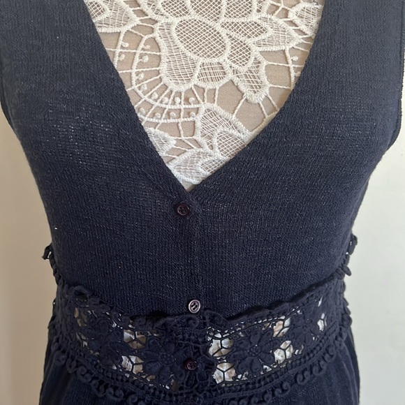 One Clothing. NWT Maxi Sweater Vest - Picture 5 of 15